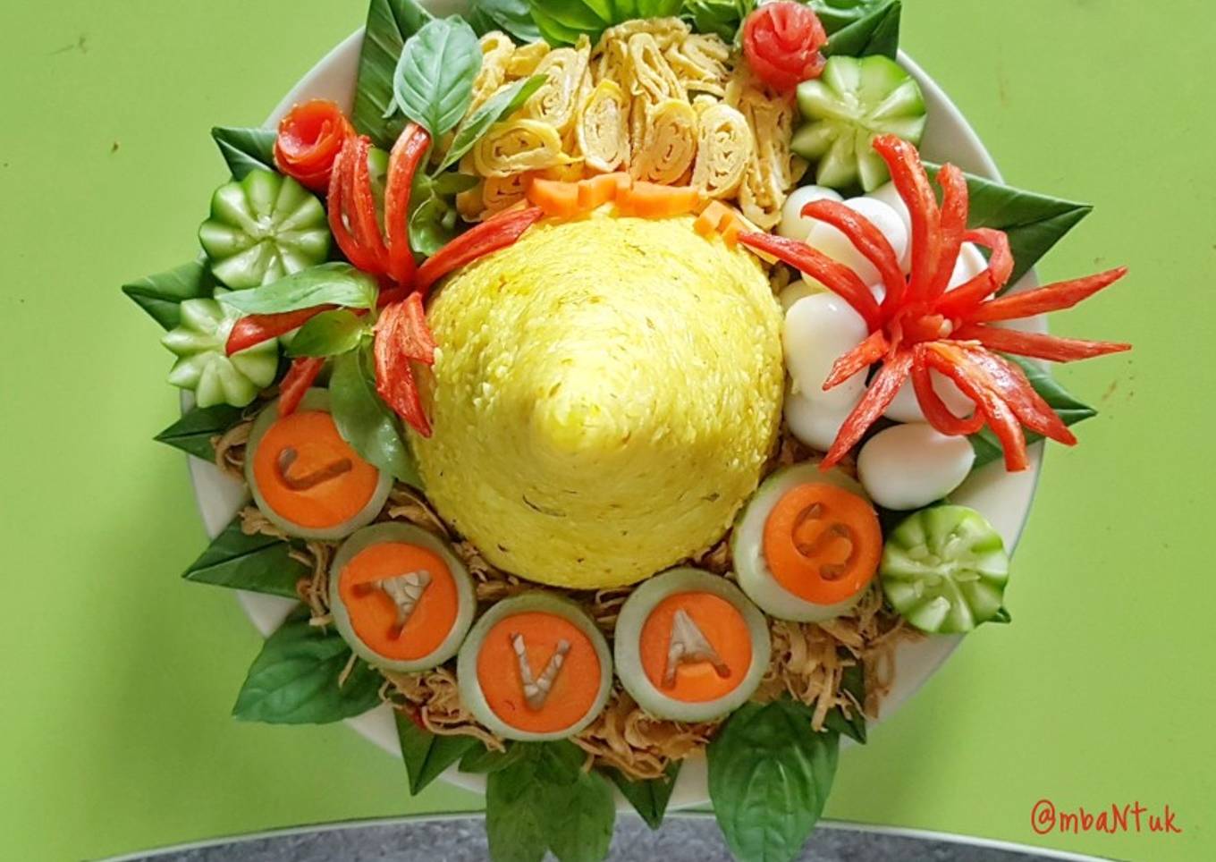 Tumpeng Rice Cooker (tanpa cetakan & cara buat hiasan sederhana)