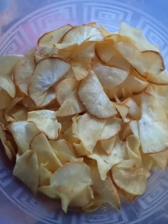 Cara Mudah Membuat Resep Keripik singkong yang Bisa Manjain Lidah Anti Ribet, Uenak Banget