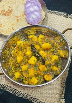 A picture of Aloo Palak Sabji.
