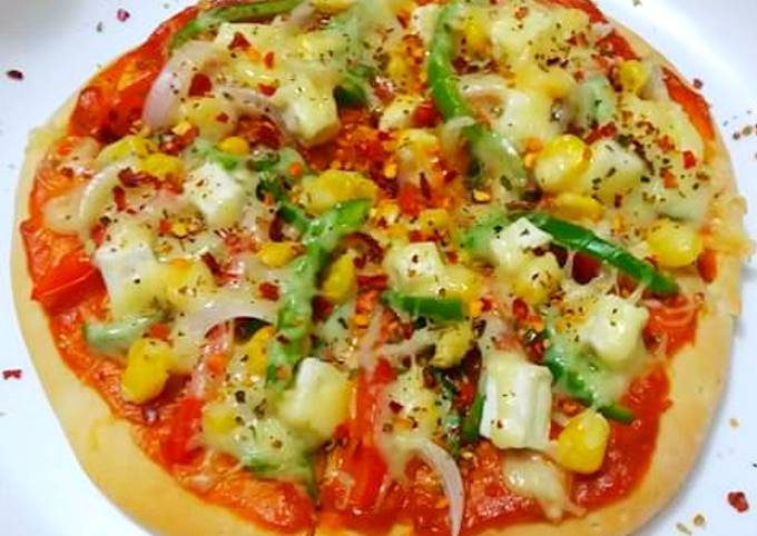 Paneer pizza Recipe by Kanika Pareek - Cookpad