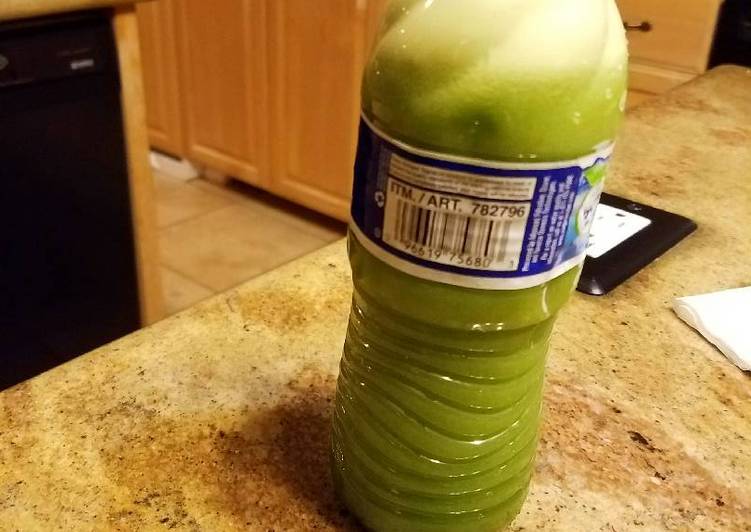 Simple Way to Prepare Homemade Green juice for work