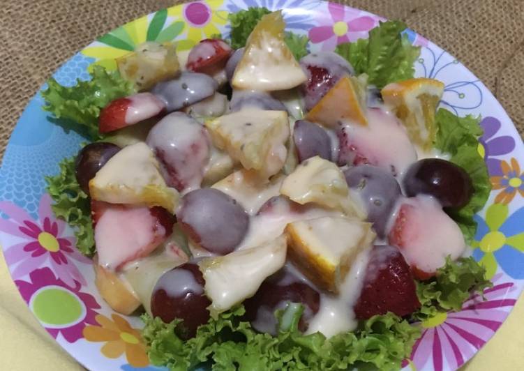 Salad buah saus thousand island