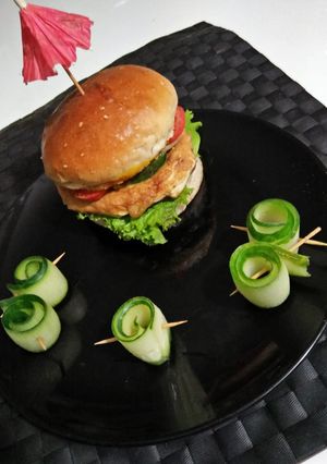 A picture of Anday wala Burger 🍔.