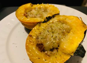 Una foto de Calabaza de bellota al horno/Acorn Squash