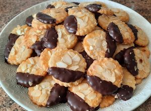 Foto principal de Galletas marroquíes deliciosas, se derriten en la boca