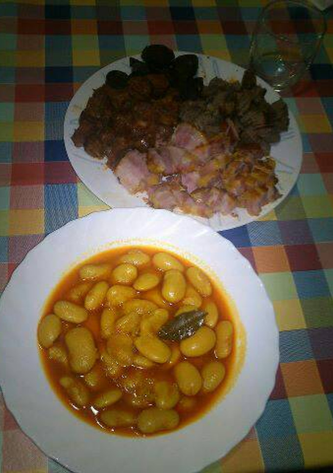 Una foto de Fabada Asturiana en la olla exprés