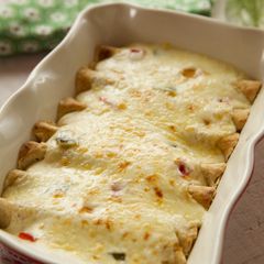 A picture of White Chicken Enchiladas.