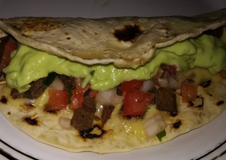 Quesadillas 🌮 de Carne Asada Receta de Diana Beltrán Cookpad