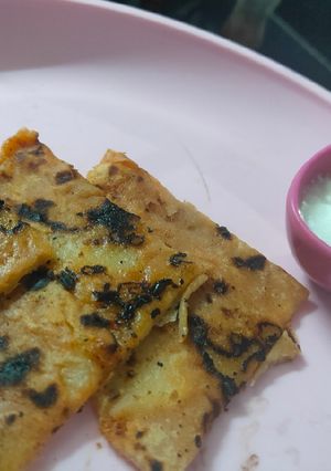 આલુ પરોઠા રેસીપી મુખ્ય ફોટો