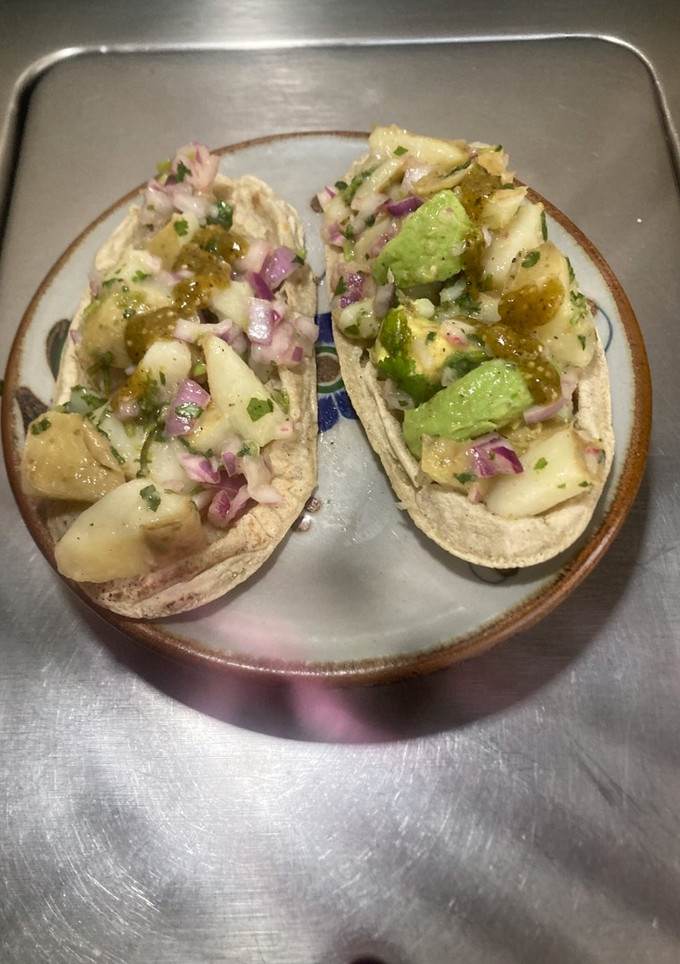 Una foto de Huaraches mexicanos con un toque de salud