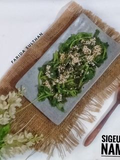 Foto resep Sigeumchi Namul (Salad Bayam)