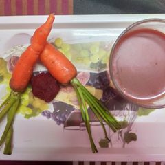 A picture of Carrot beetroot juice.