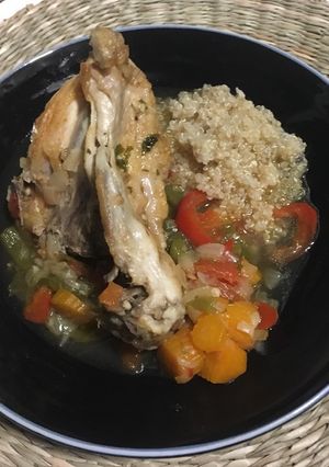 Una foto de Pollo a la cacerola