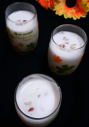 বাদাম লসসি (badam lassi recipe in bengali) রেসিপির প্রধান ছবি