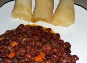 Une photo de Haricots rouge au manioc 😊😊😊