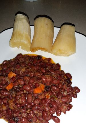 Une photo de Haricots rouge au manioc 😊😊😊