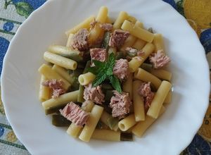Foto di Pasta asparagi e tonno