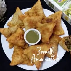 A picture of Homemade Chicken Matar Samosas.
