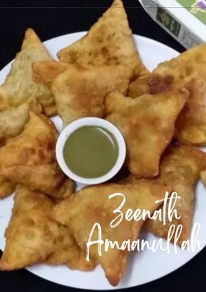 A picture of Homemade Chicken Matar Samosas.