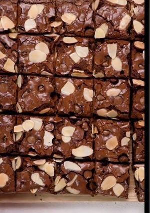 A picture of Easy Fudge Brownies.