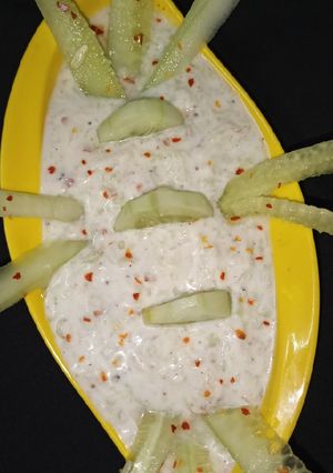 खीरे का रायता (kheere ka raita recipe in hindi) रेसिपी मुख्य फोटो