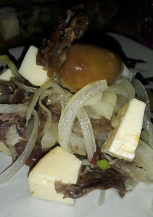 Una foto de Picada de Charqui a la chilena
