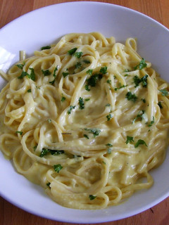 Vámpírűző linguine recept fotója