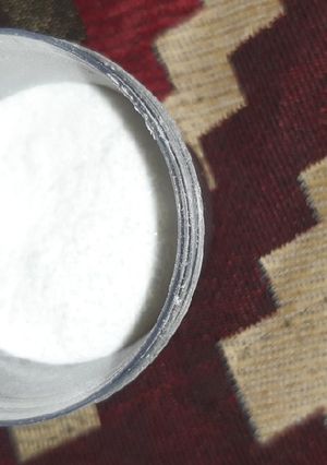 عکسی از دستور برای بوی زهم گرفتن کیک