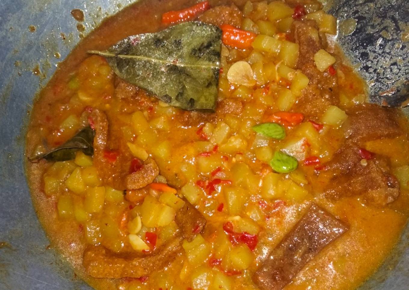 Sambel goreng Kentang dan Krecek