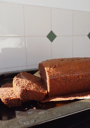 Una foto de BUDÍN DE BANANA Y CACAO🍌