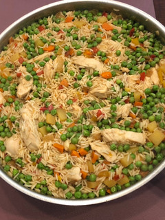 Una foto de Arroz con pollo