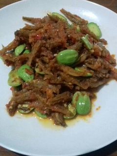 Foto resep Sambel goreng teri pete