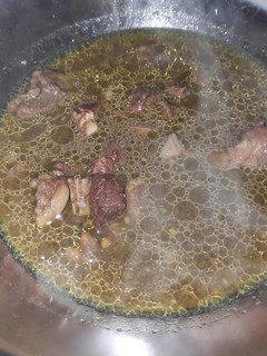 Foto resep Rawon daging sapi tulang muda