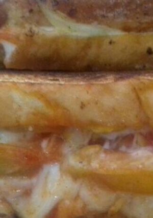 A picture of Toasted Eggs (Roti Bakar isi Telur).