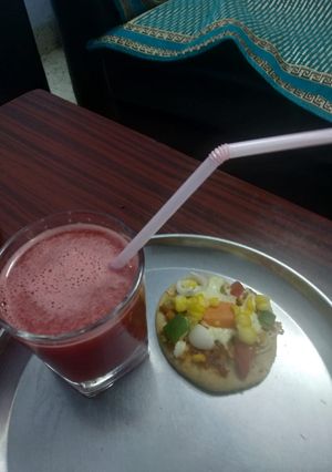 દાડમનુ જયુસ(dadam nu juice recipe in gujarati) રેસીપી મુખ્ય ફોટો