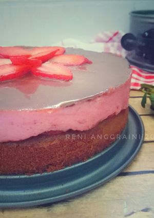Foto resep 4. Strawberry Mousse Cake #KamisManis