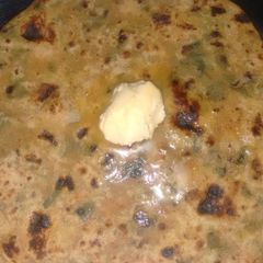 Methi ke paranthe A picture of Methi ke paranthe.