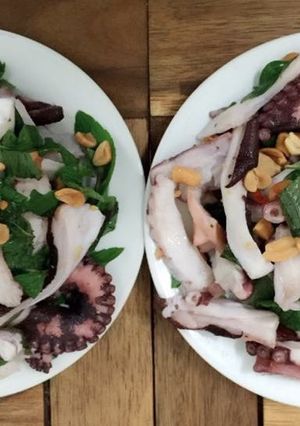 Hình của món Bạch tuột trộn Mắm gừng.