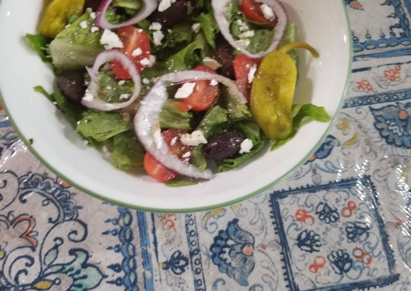 Easy & quickly colorful salad