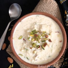 Chaler Payesh (Rice Kheer / Payasam / Pudding - Bong style) A picture of Chaler Payesh (Rice Kheer / Payasam / Pudding - Bong style).