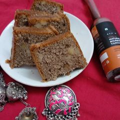 A picture of Whole wheat walnut cake bytes.
