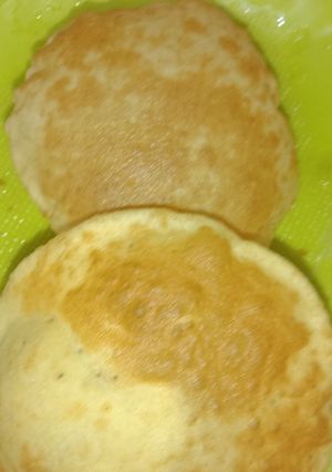A picture of Wheat flour poori.