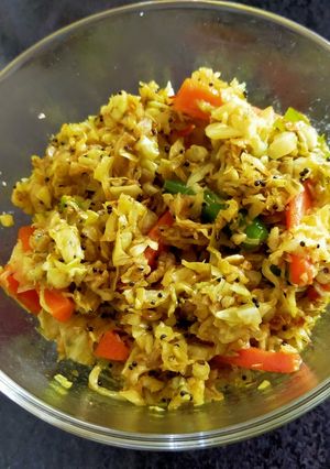 A picture of Cabbage-Carrot Sambharo.