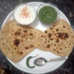 तिकोना पराठा (tikona paratha recipe in Hindi)-レシピのメイン写真