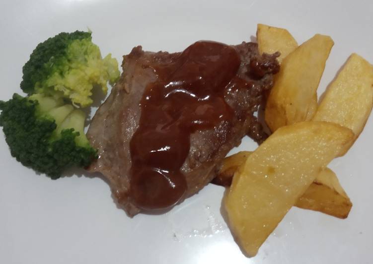 Resep Beef Steak Homemade yang Bisa Manjain Lidah