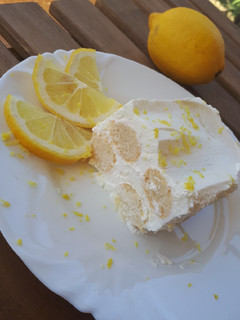Sütés nélküli citromos süti 🍋 recept fotója