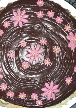 A picture of Chocolate truffle cake😊.