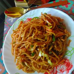 A picture of Veggie Chowmin.