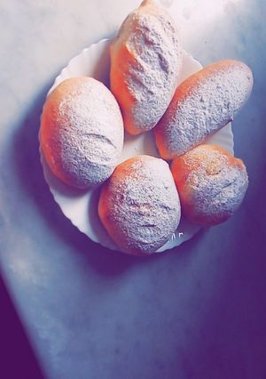 صورة لوصفة بريوش محشي بالتفاح المكرمل و الكريمة