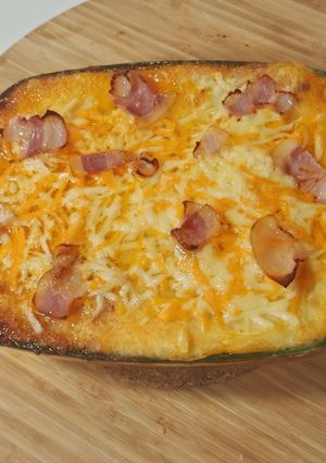 Una foto de Pastel de patata, carne picada, bacon y queso